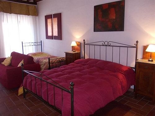 Guest house Casa Aurora 3*